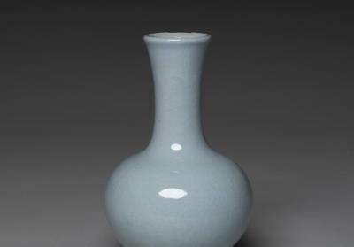 图片[2]-Long-necked vase with green glaze, Qing dynasty, Qianlong reign (1736-1795)-China Archive